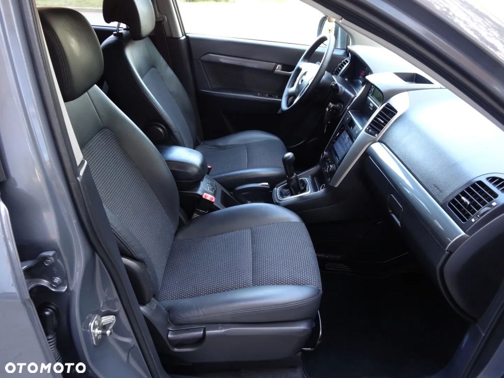 Chevrolet Captiva 2.0 2WD 7 Sitzer LS - 23