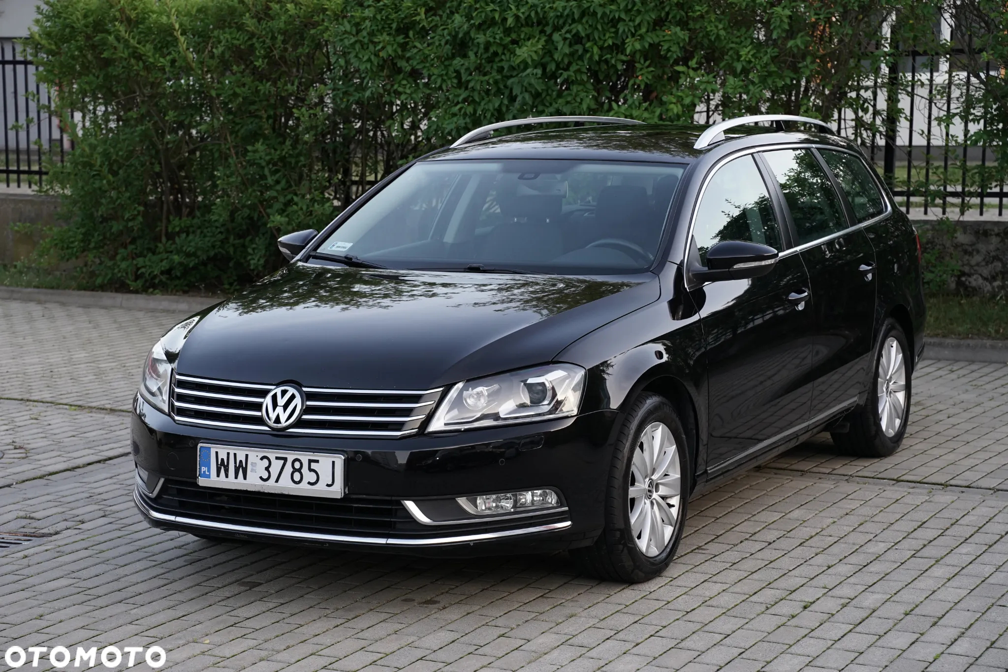 Volkswagen Passat - 2