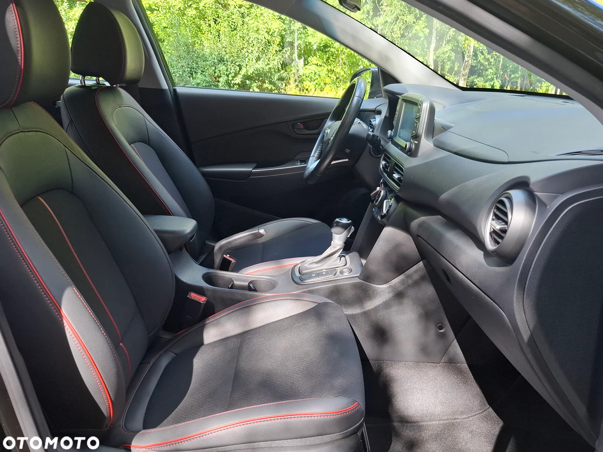 Hyundai Kona - 12