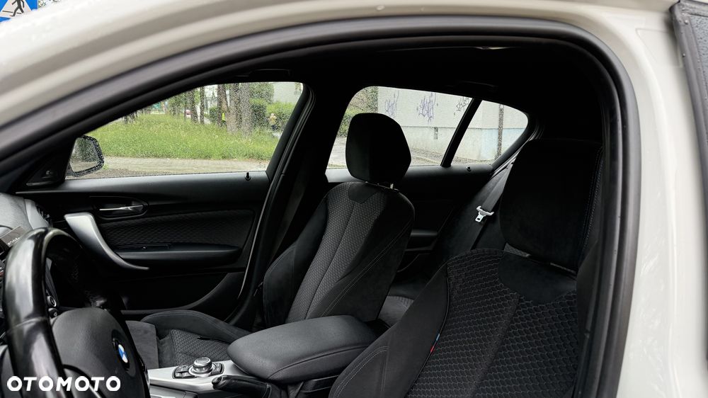 BMW Seria 1 120d - 22