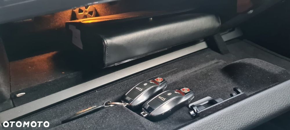 Porsche Panamera S PDK - 17