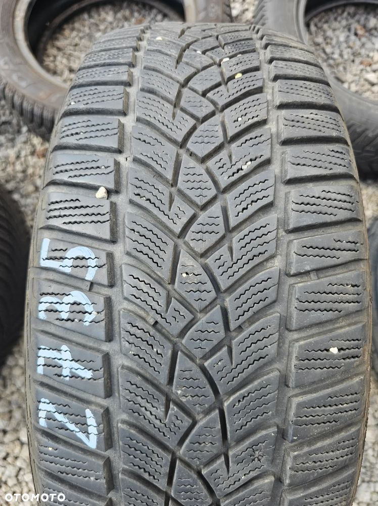 OPONA ZIMOWA GOODYEAR 205/55R17 95V ULTRAGRIP PERFORMANCE + (1szt.) (1x5,0) (DOT: 1x4220) Z735