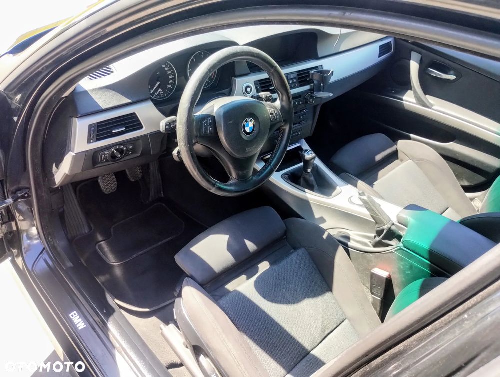 BMW Seria 3 320d - 9