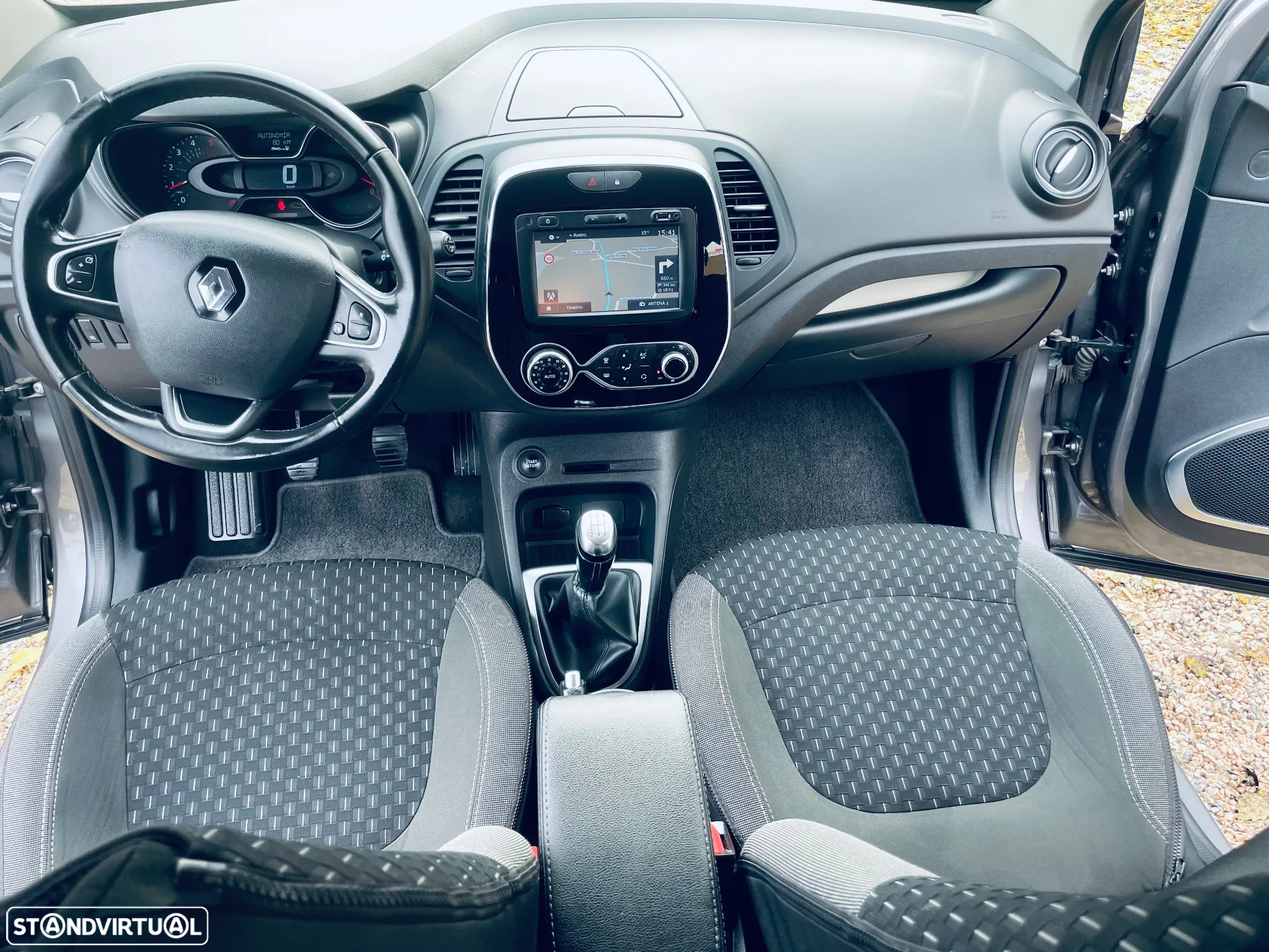 Renault Captur 1.5 dCi Exclusive C/Pneu - 9
