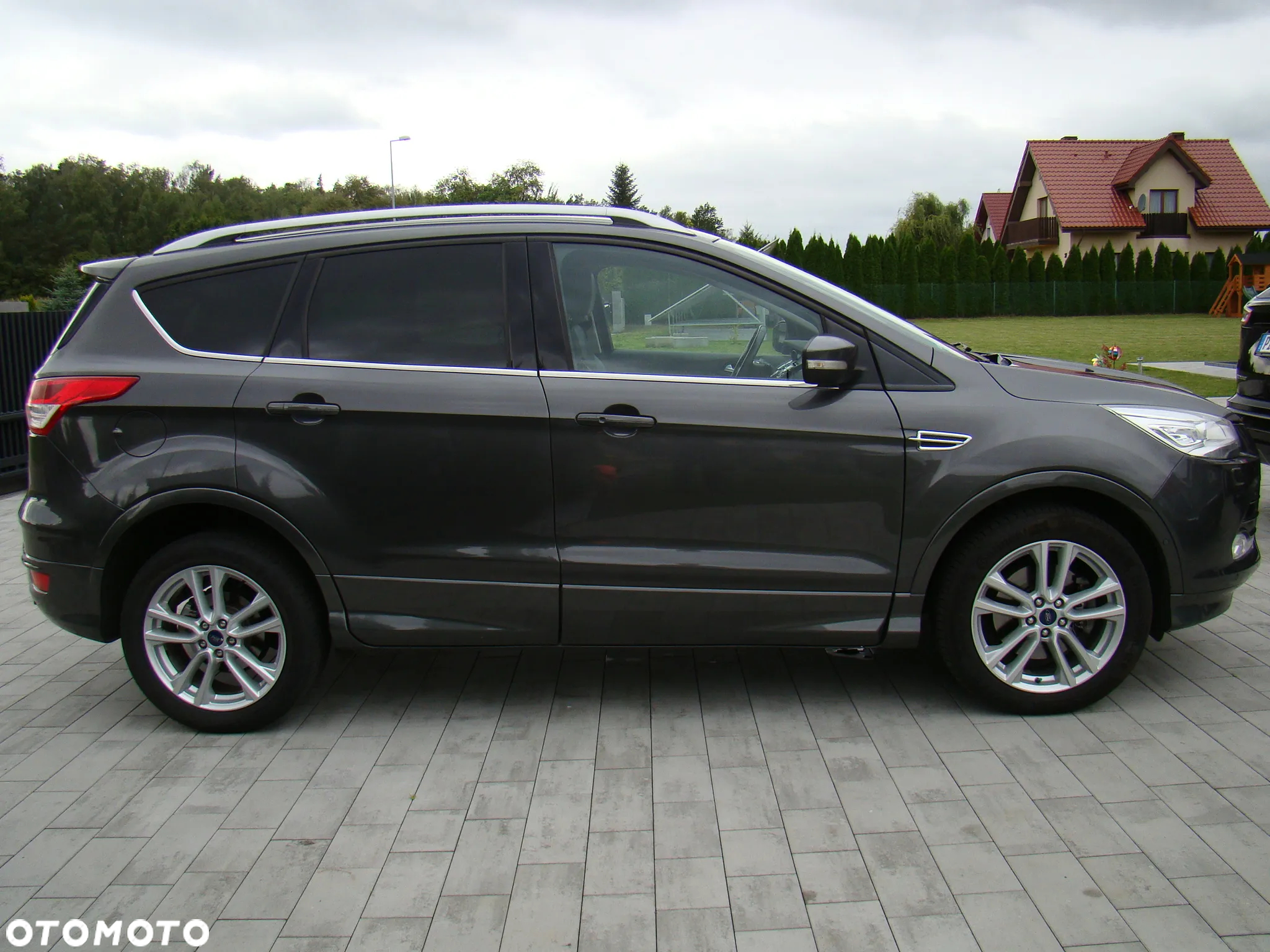 Ford Kuga 2.0 TDCi 4x4 Individual - 13