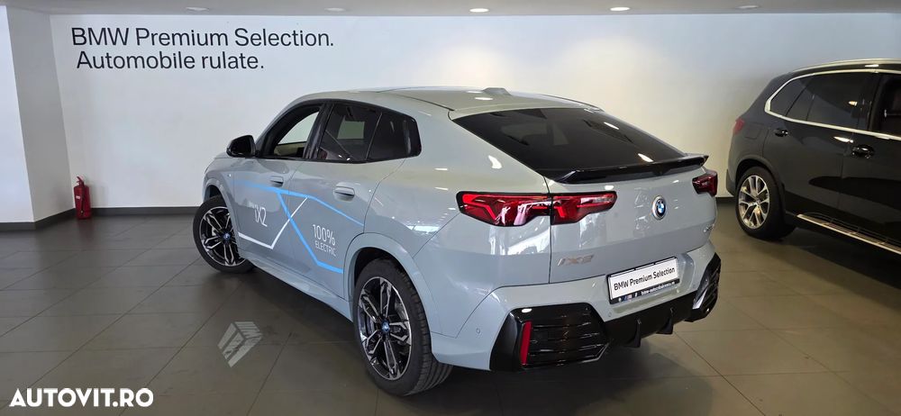 BMW iX2 xDrive30 - 4