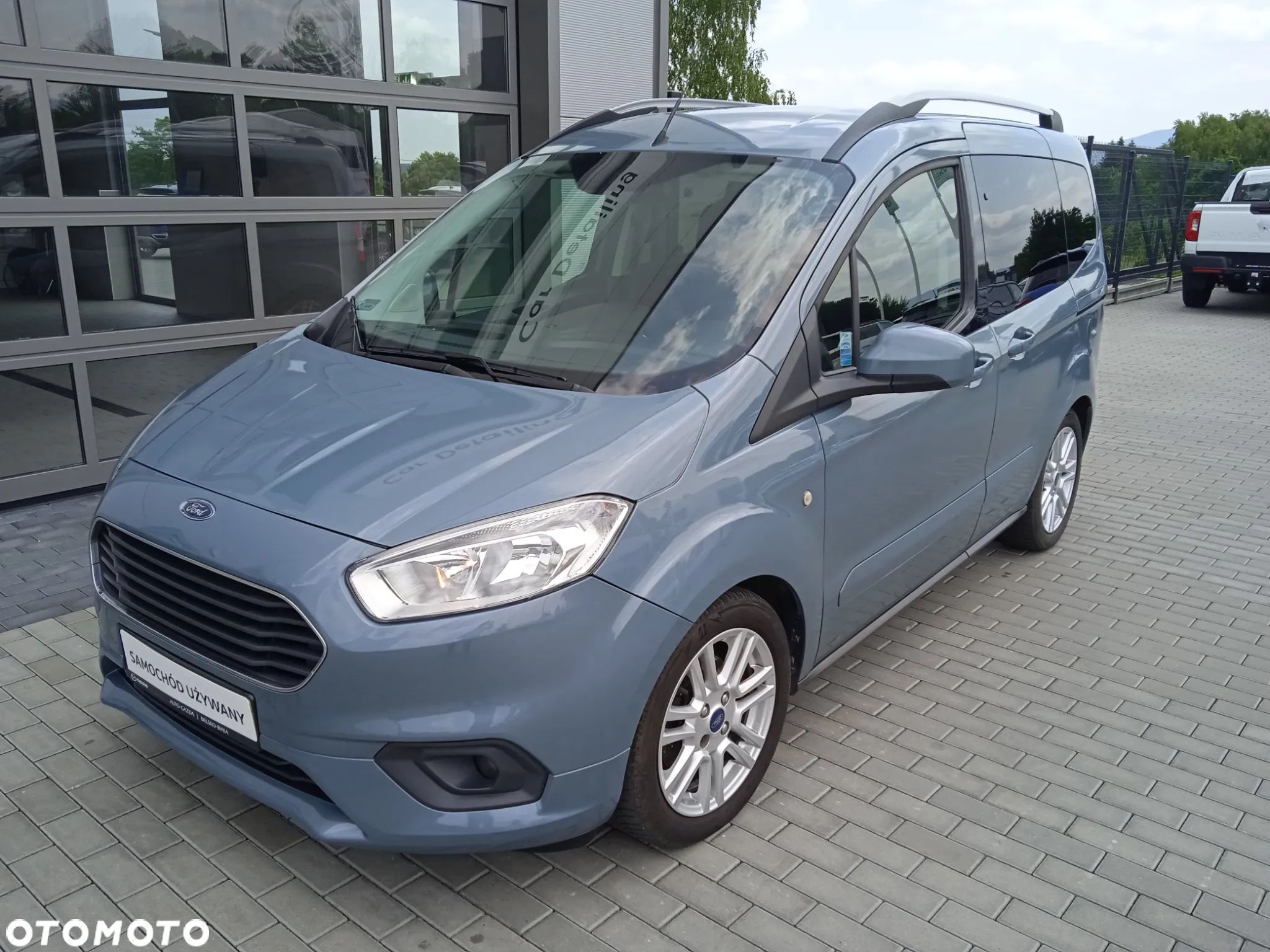Ford Tourneo Courier 1.5 TDCi Titanium - 1