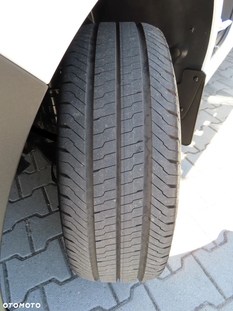 Renault Master 2.3 dCi 145 KM Skrzynia 4118 mm 8 Euro Palet WZMACNIANY 1219 Kg Ładowność HAK 2500 Kg Stan Jak NOWY POLECAM - 10