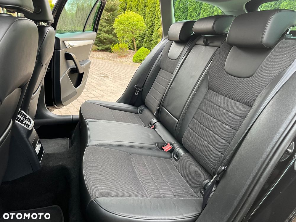 Skoda Octavia 2.0 TDI Green tec Elegance - 25