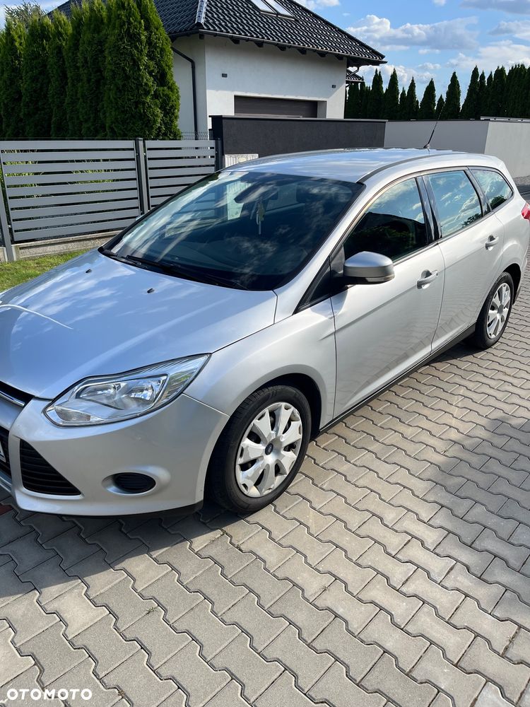 Ford Focus - 8