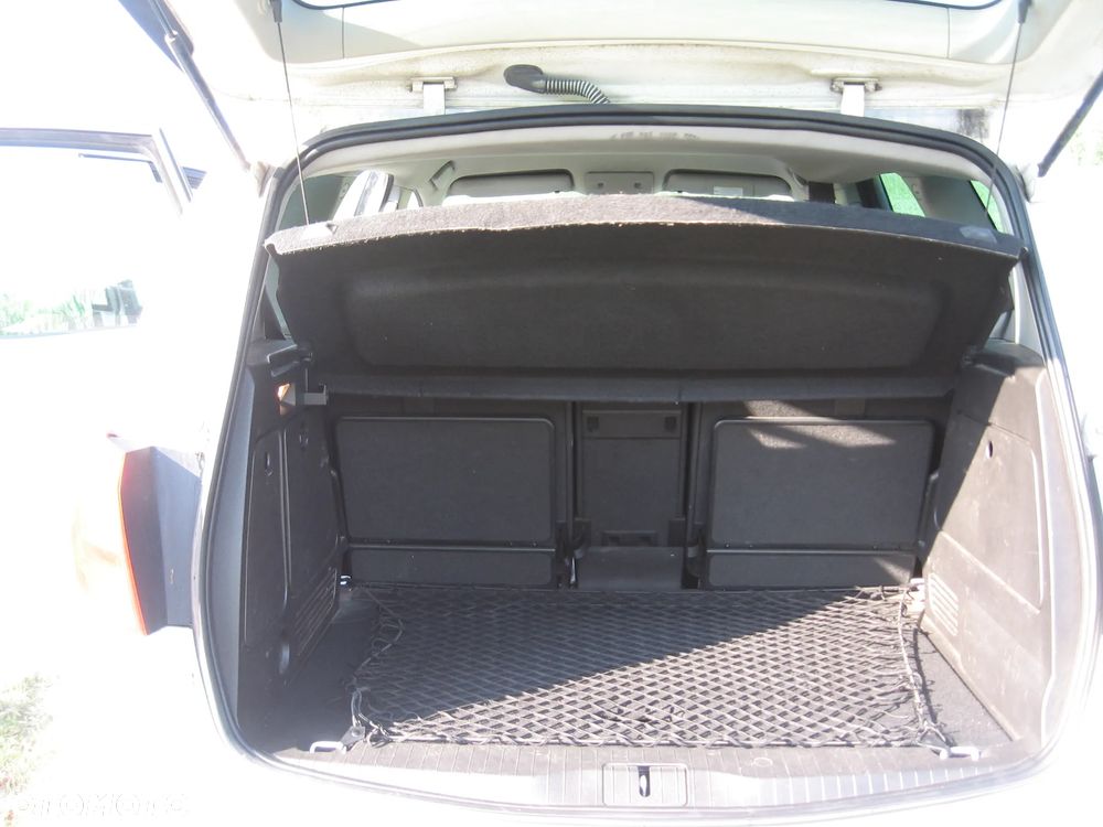 Opel Meriva 1.7 CDTI Cosmo - 9
