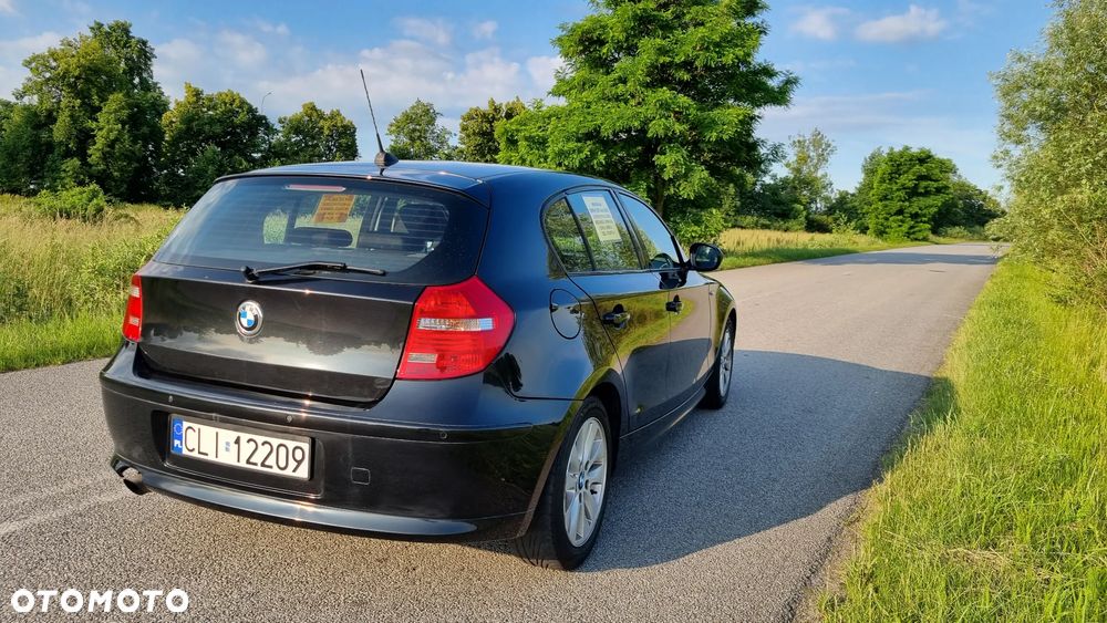 BMW Seria 1 116i Edition Sport - 11