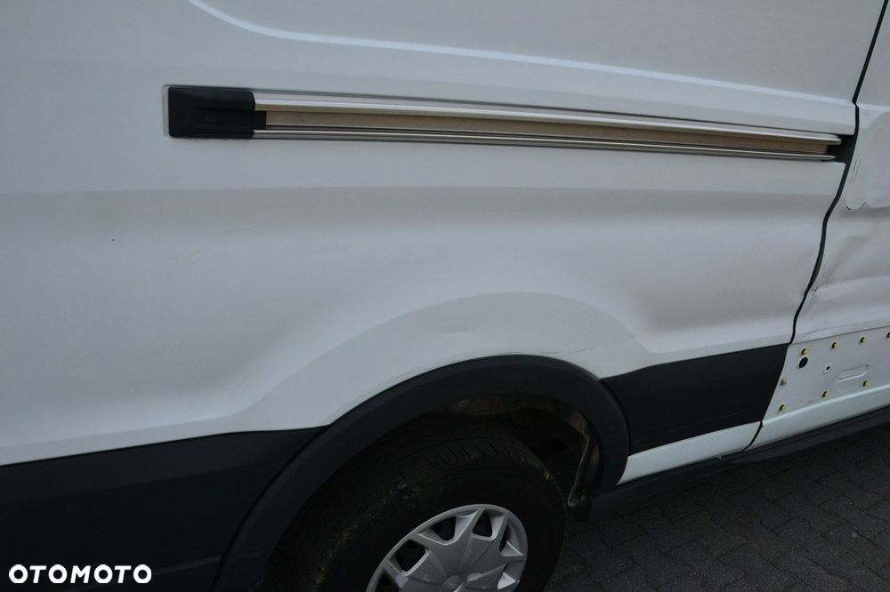Ford Transit - 10