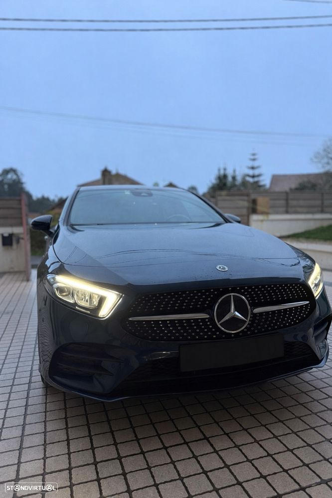 Mercedes-Benz A 250 e AMG Line - 2