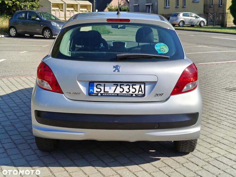 Peugeot 207 1.4 HDi Active - 11