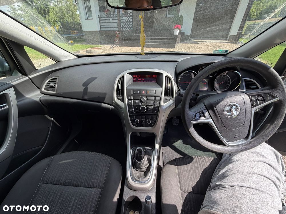 Opel Astra 1.7 CDTI DPF - 9