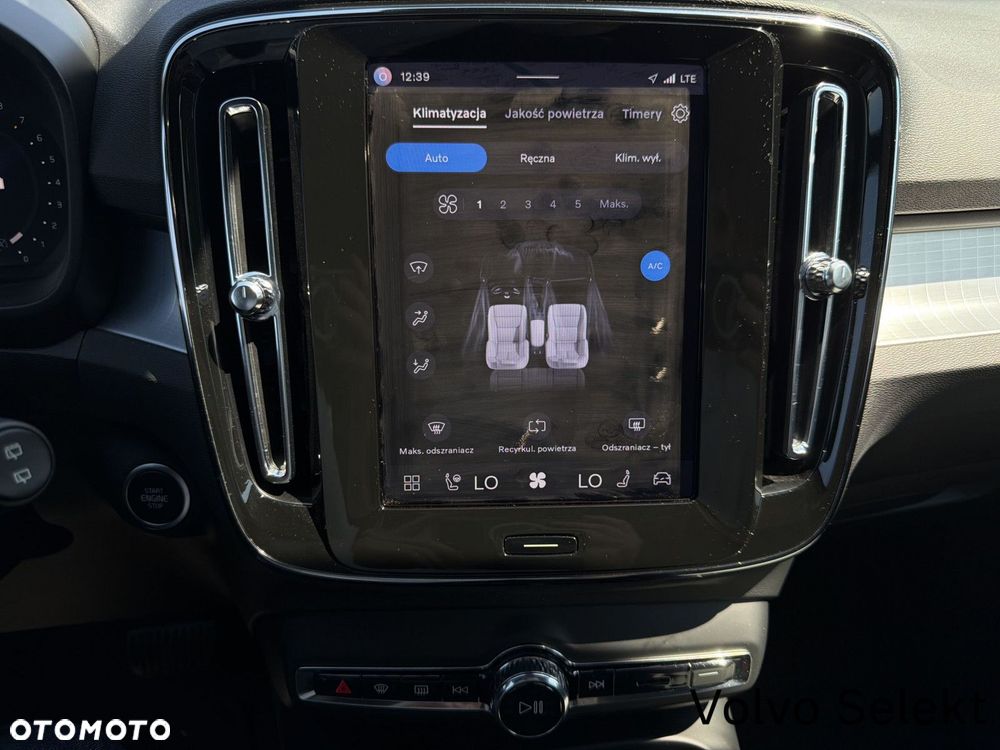 Volvo XC 40 - 21