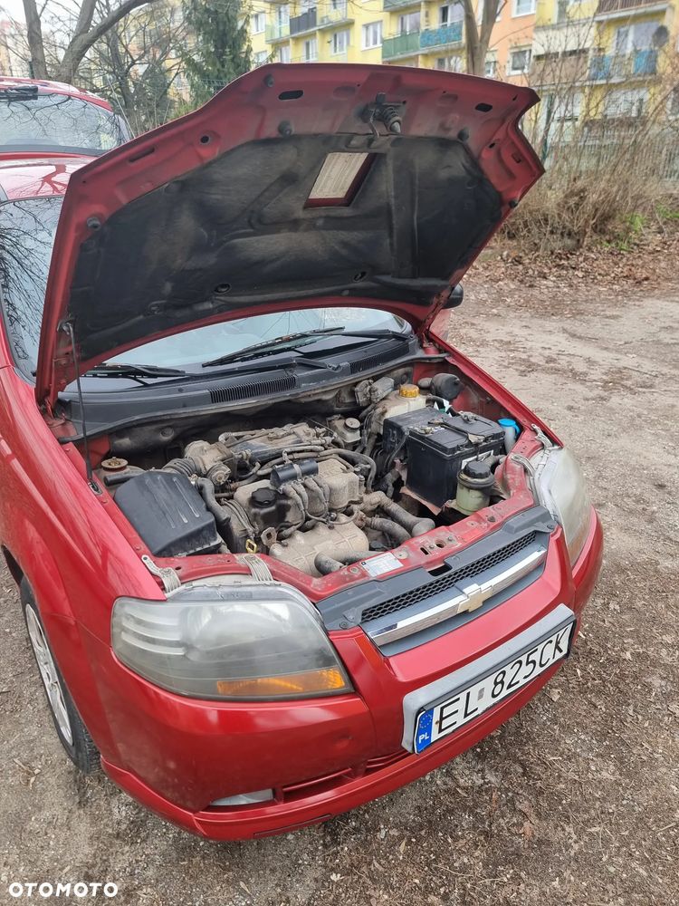 Chevrolet Aveo - 18
