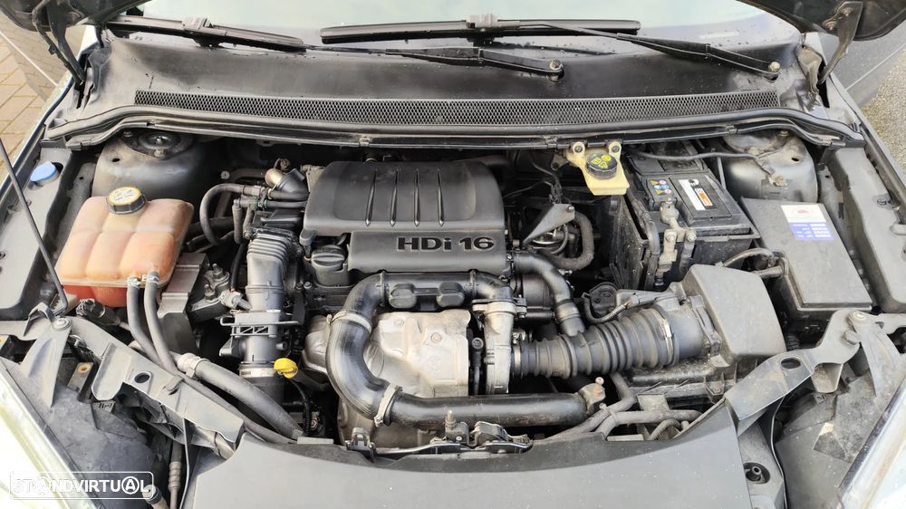 Ford Focus SW 1.6 TDCi Trend - 12