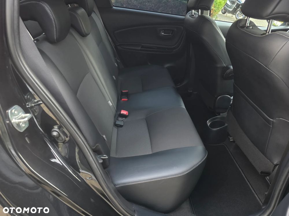 Toyota Yaris - 21
