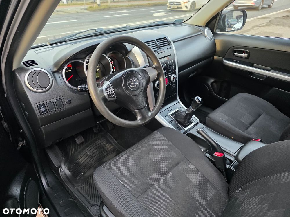 Suzuki Grand Vitara 1.9 DDiS Club DPF - 9