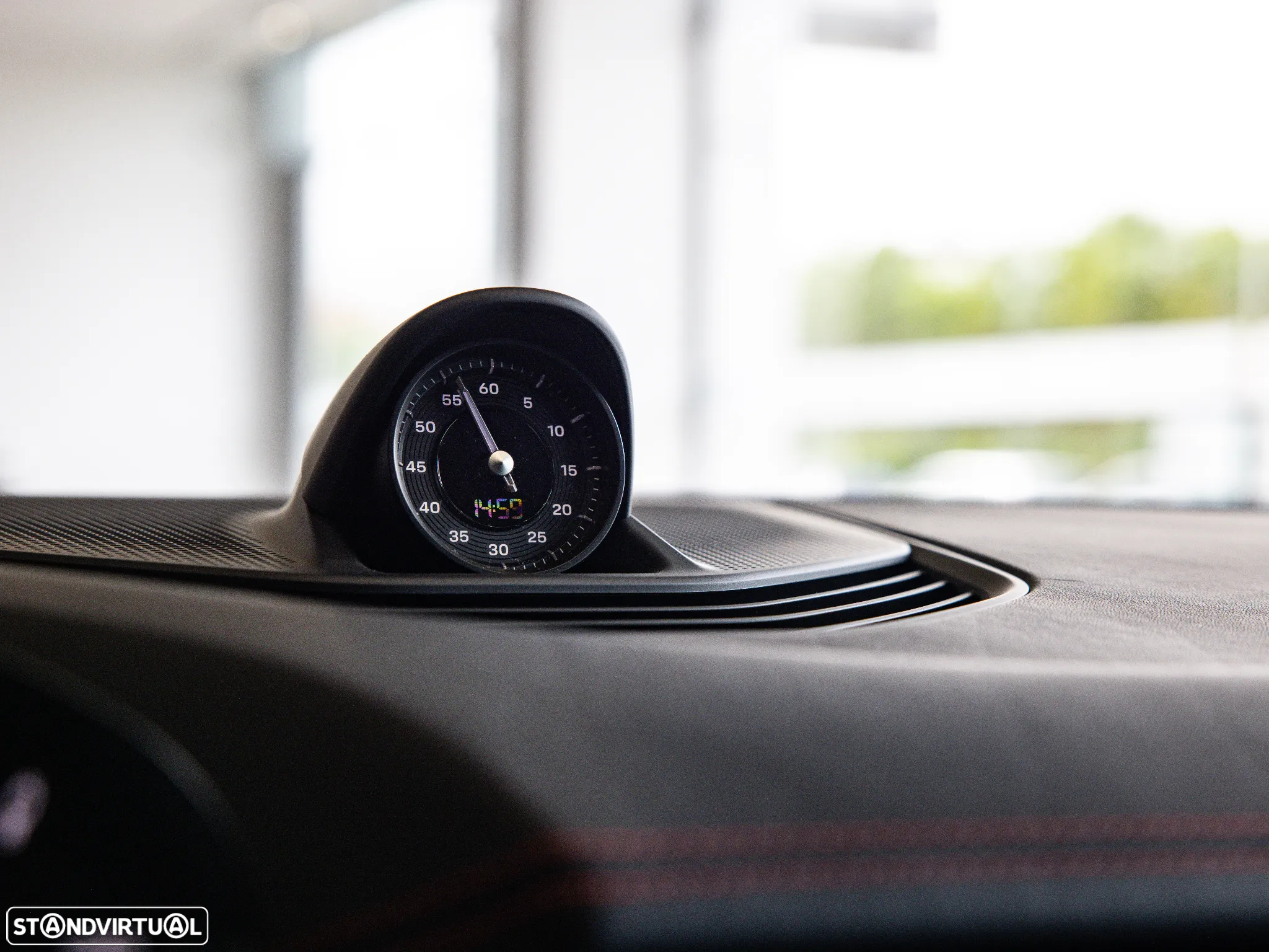 Porsche Taycan 4S - 25