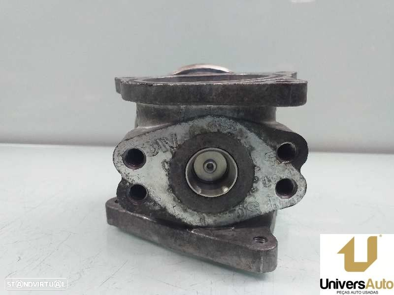 VALVULA EGR VOLKSWAGEN GOLF V 2006 -038131501AF - 3