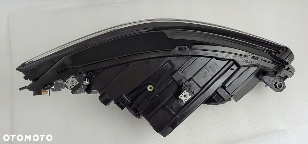 LAMPA LEWA PRZÓD LED VW GOLF VIII 5H1 2019- 5H1941005B - 6