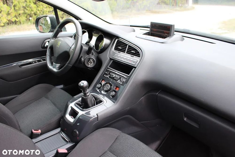 Peugeot 5008 2.0 HDi Allure - 7