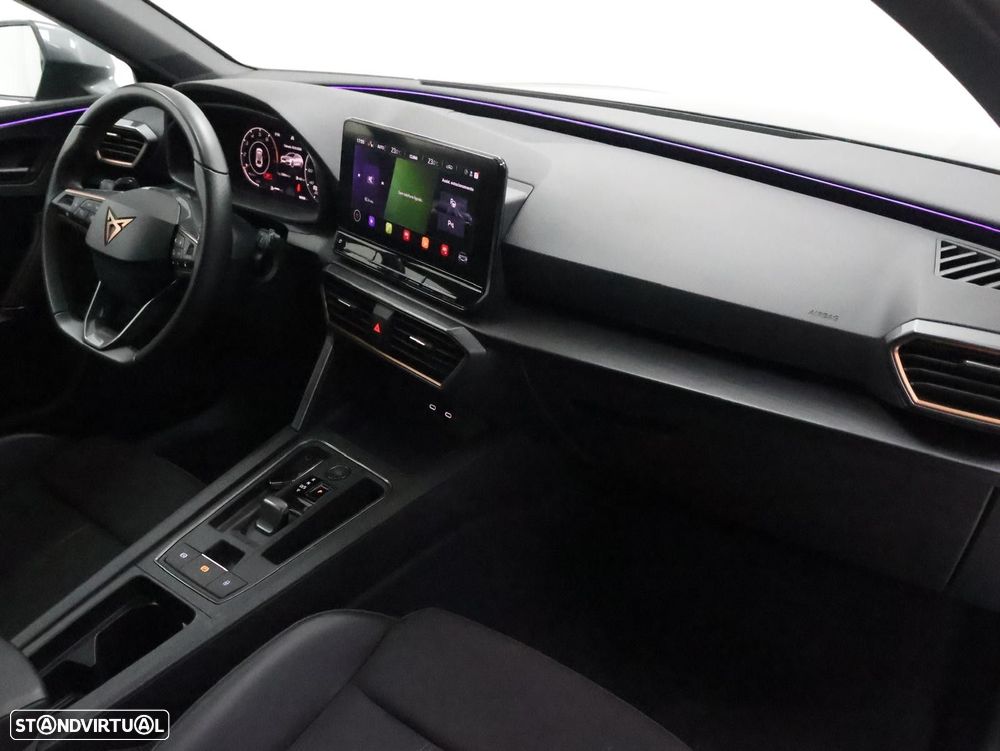 Cupra Leon ST 1.5 eTSI MID DSG — photo 3