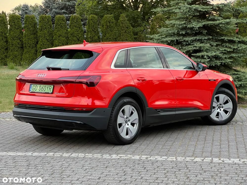 Audi e-tron - 6