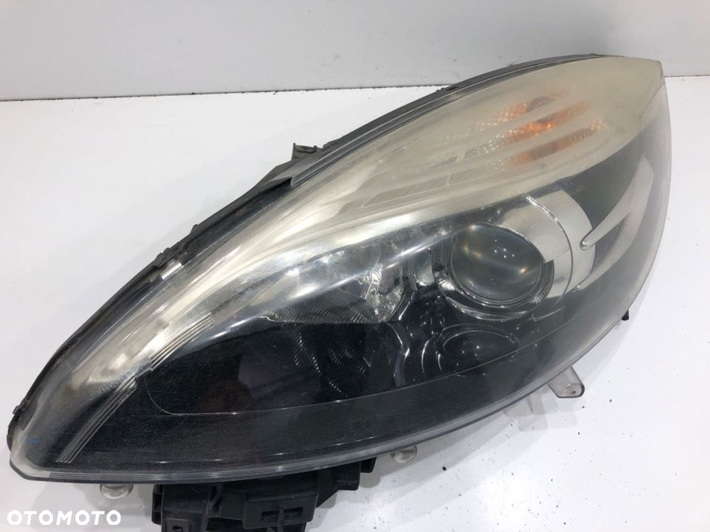 REFLEKTOR LEWY PRZÓD  RENAULT SCÉNIC III (JZ0/1_) 2008 - 2022 1.6 dCi (JZ00, JZ12) 96 kW [130 KM] - 3