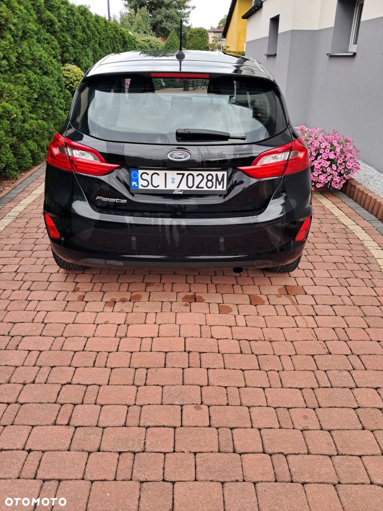 Ford Fiesta 1.0 EcoBoost S&S TITANIUM - 4
