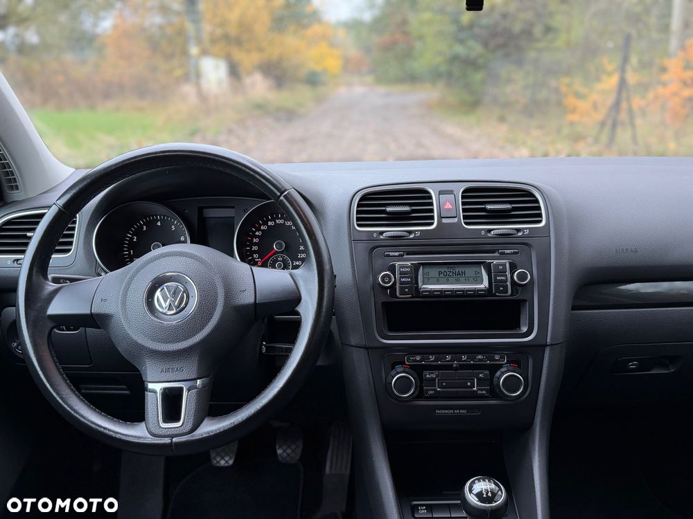 Volkswagen Golf 1.6 Trendline - 26