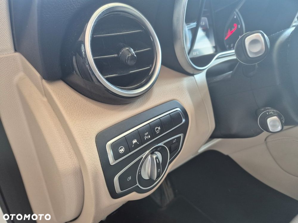 Mercedes-Benz GLC - 6