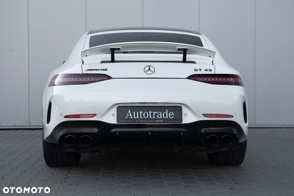 Mercedes-Benz AMG GT - 9