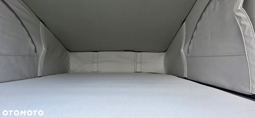 Volkswagen California - 34