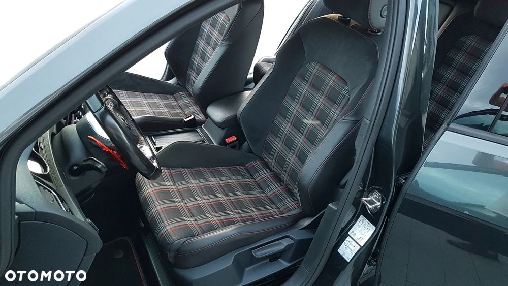 Volkswagen Golf 2.0 TSI BMT GTI Performance DSG - 21