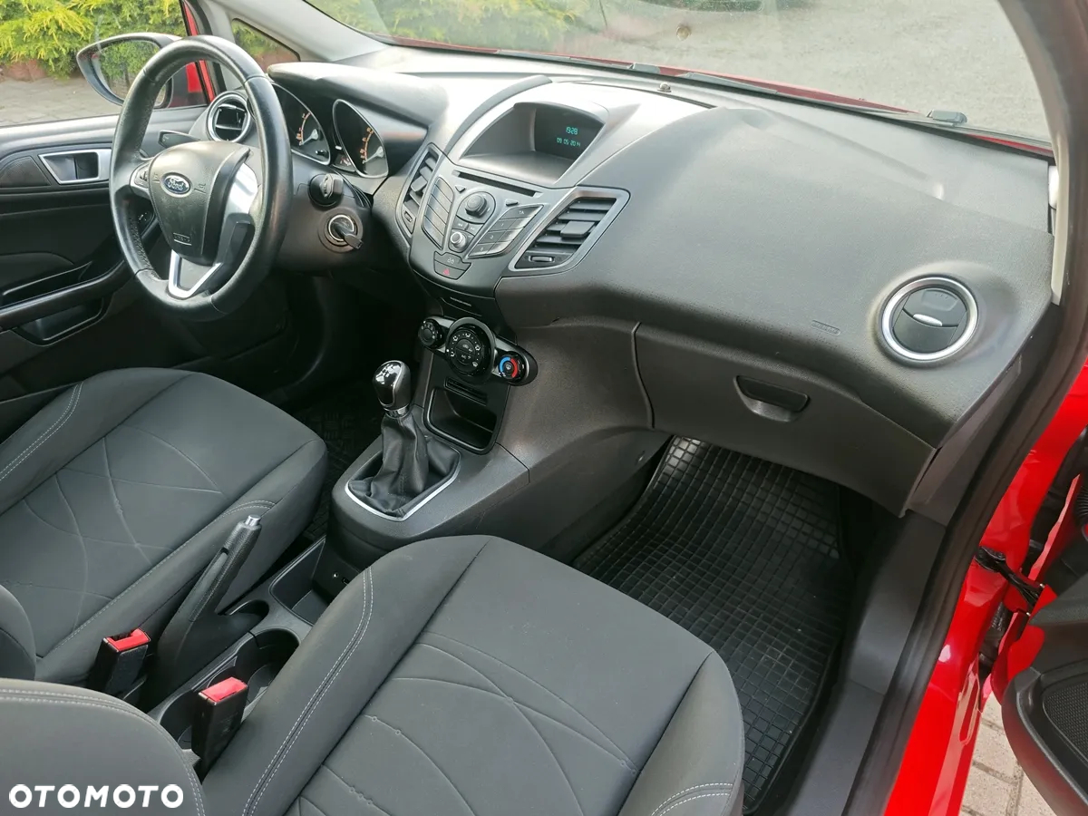 Ford Fiesta - 20