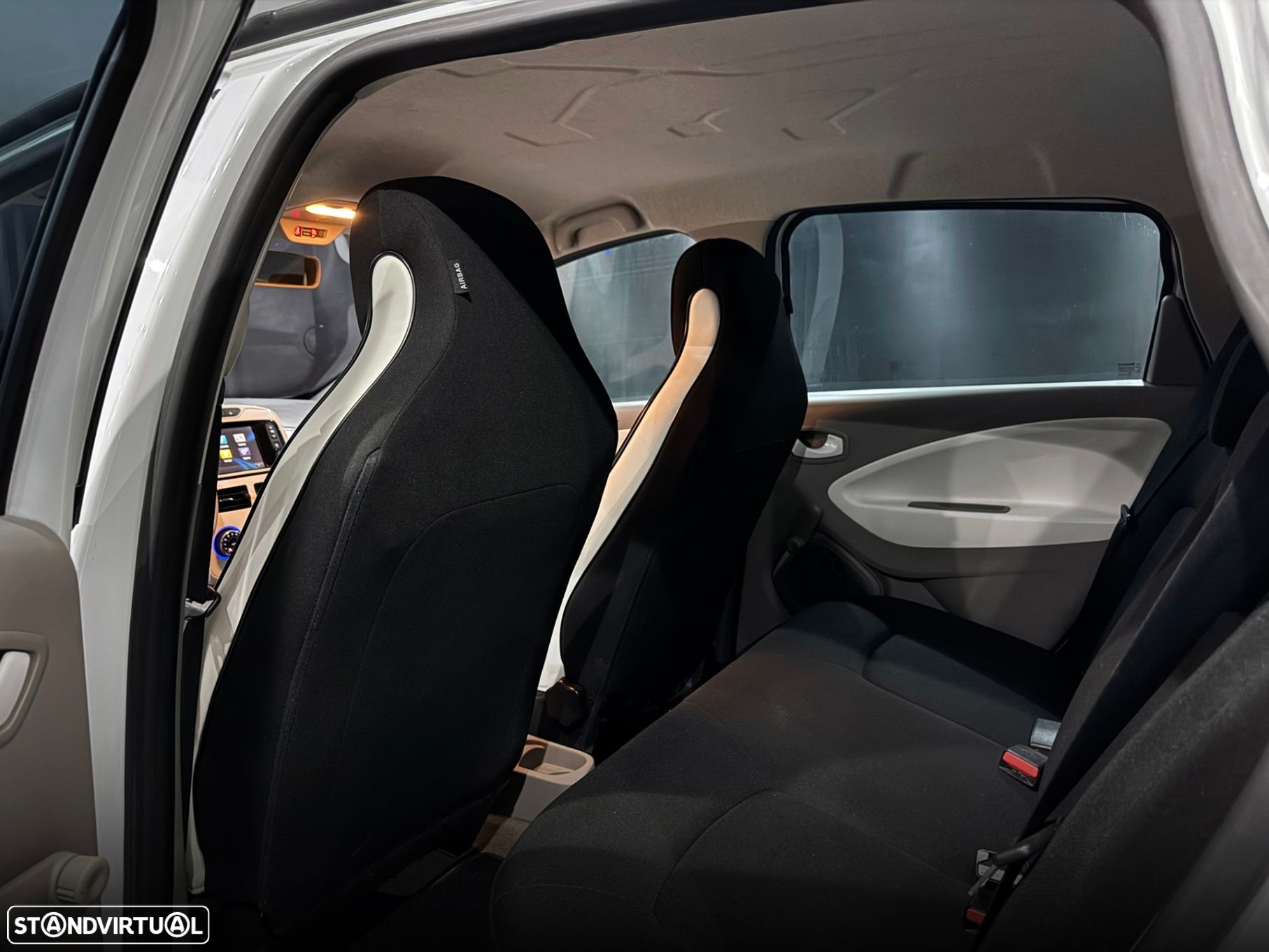 Renault Zoe - 23
