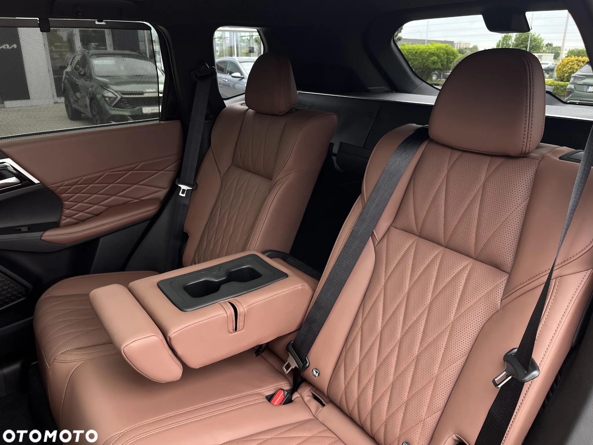 Mitsubishi Outlander PHEV Instyle Plus - 25