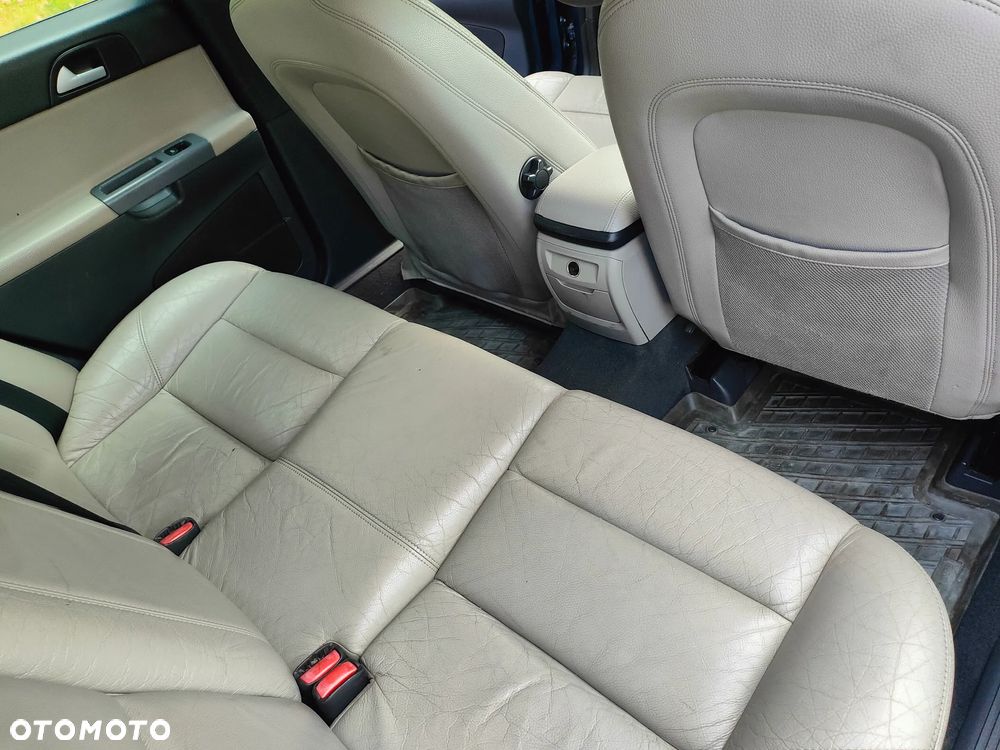 Volvo V50 1.6D - 16