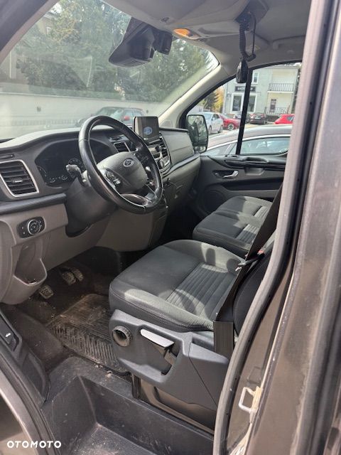 Ford TRANSIT CUSTOM - 4