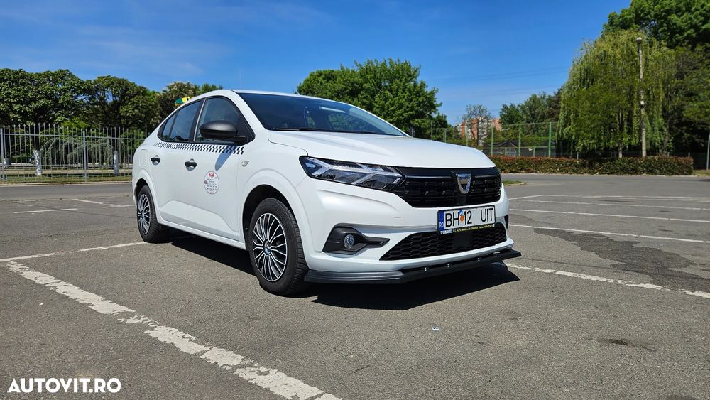 Dacia Logan TCe 90 Essential - 1
