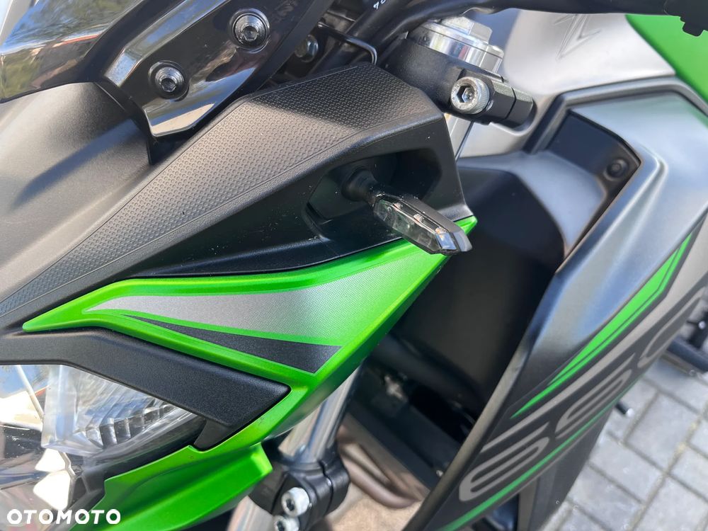 Kawasaki Z 650 - 21