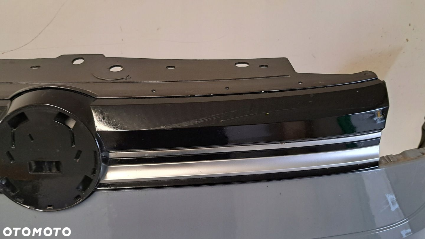 Zderzak przód VW Caddy V 2K7 20- GRILL - 7