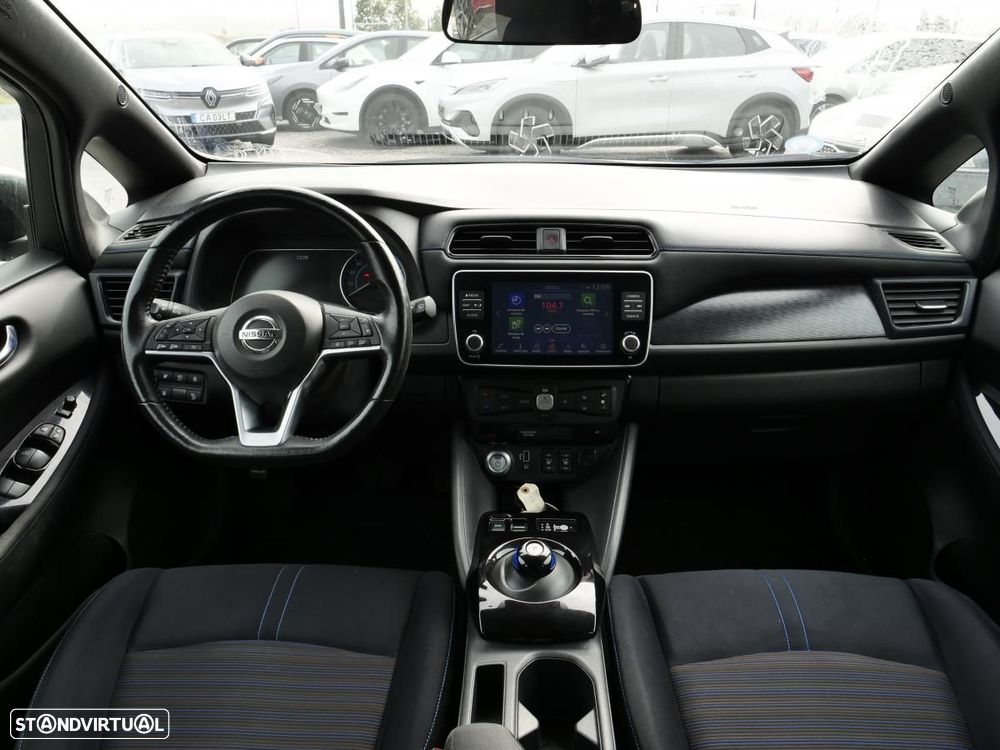Nissan Leaf Acenta - 25