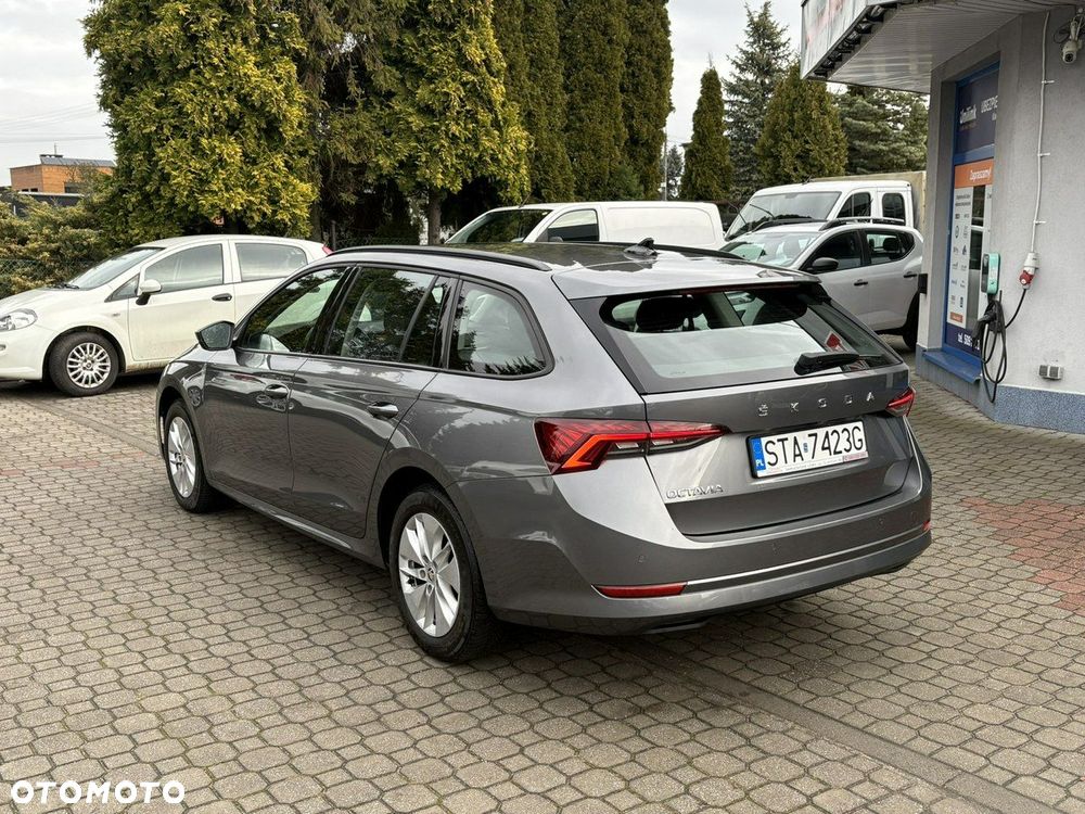 Skoda Octavia - 8