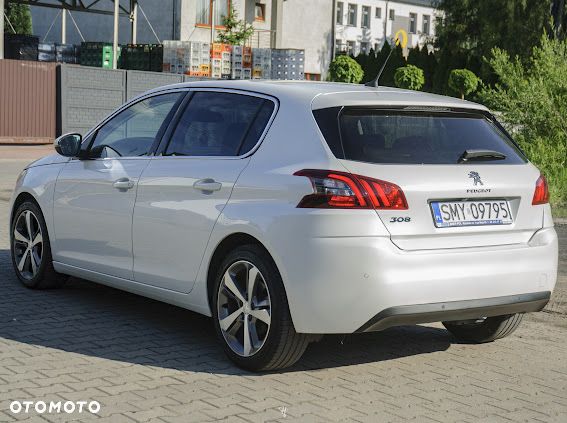 Peugeot 308 1.5 BlueHDi Allure S&S - 8