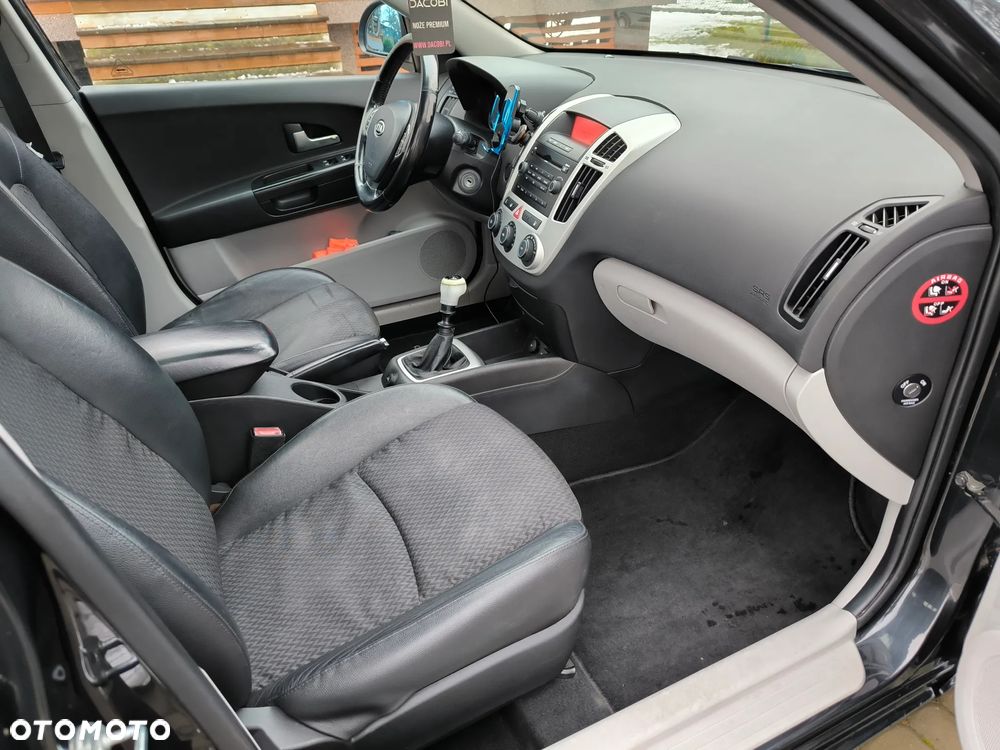 Kia Ceed 1.6 CVVT EX - 24